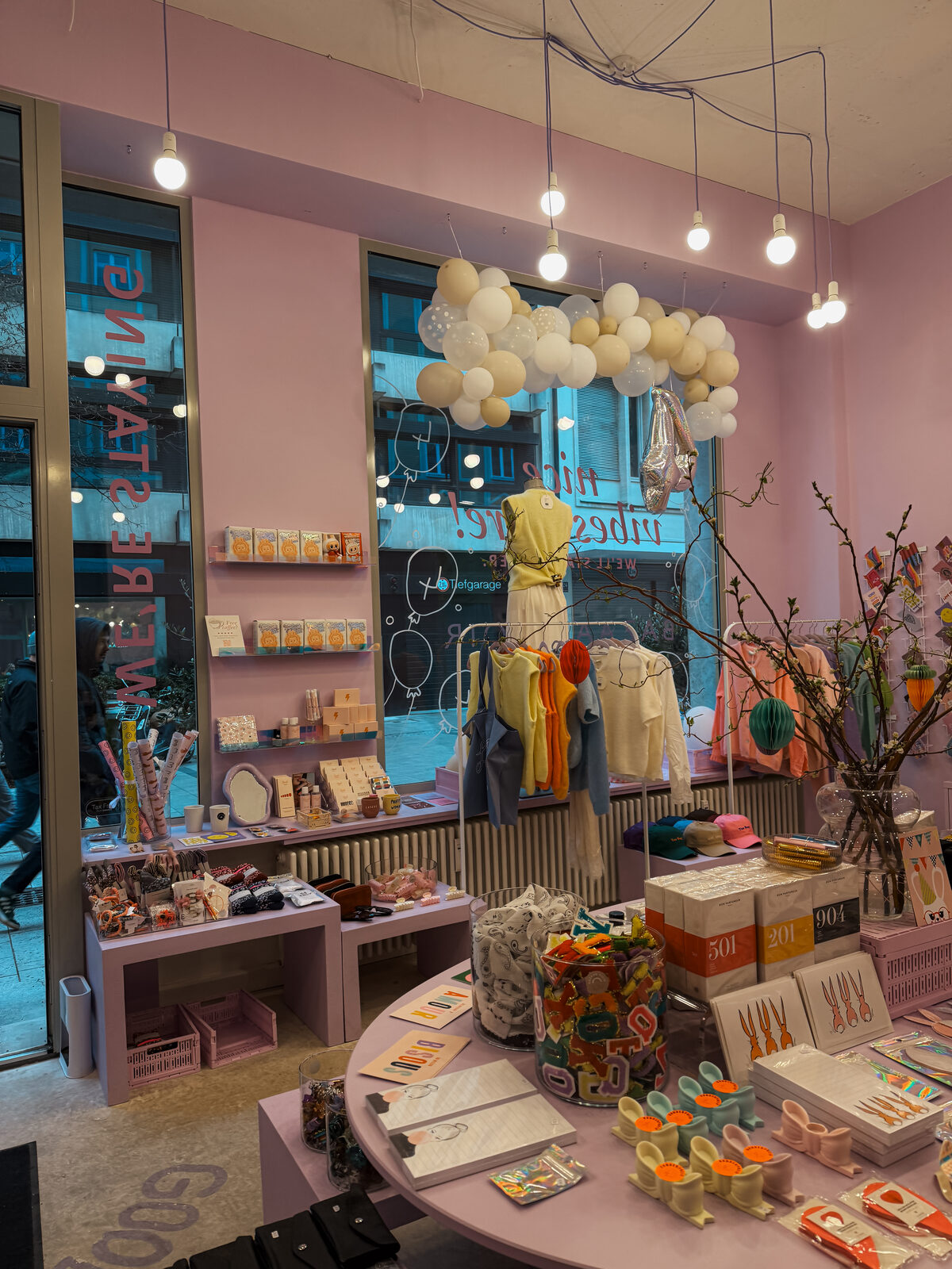 Bazaar Noir City 4