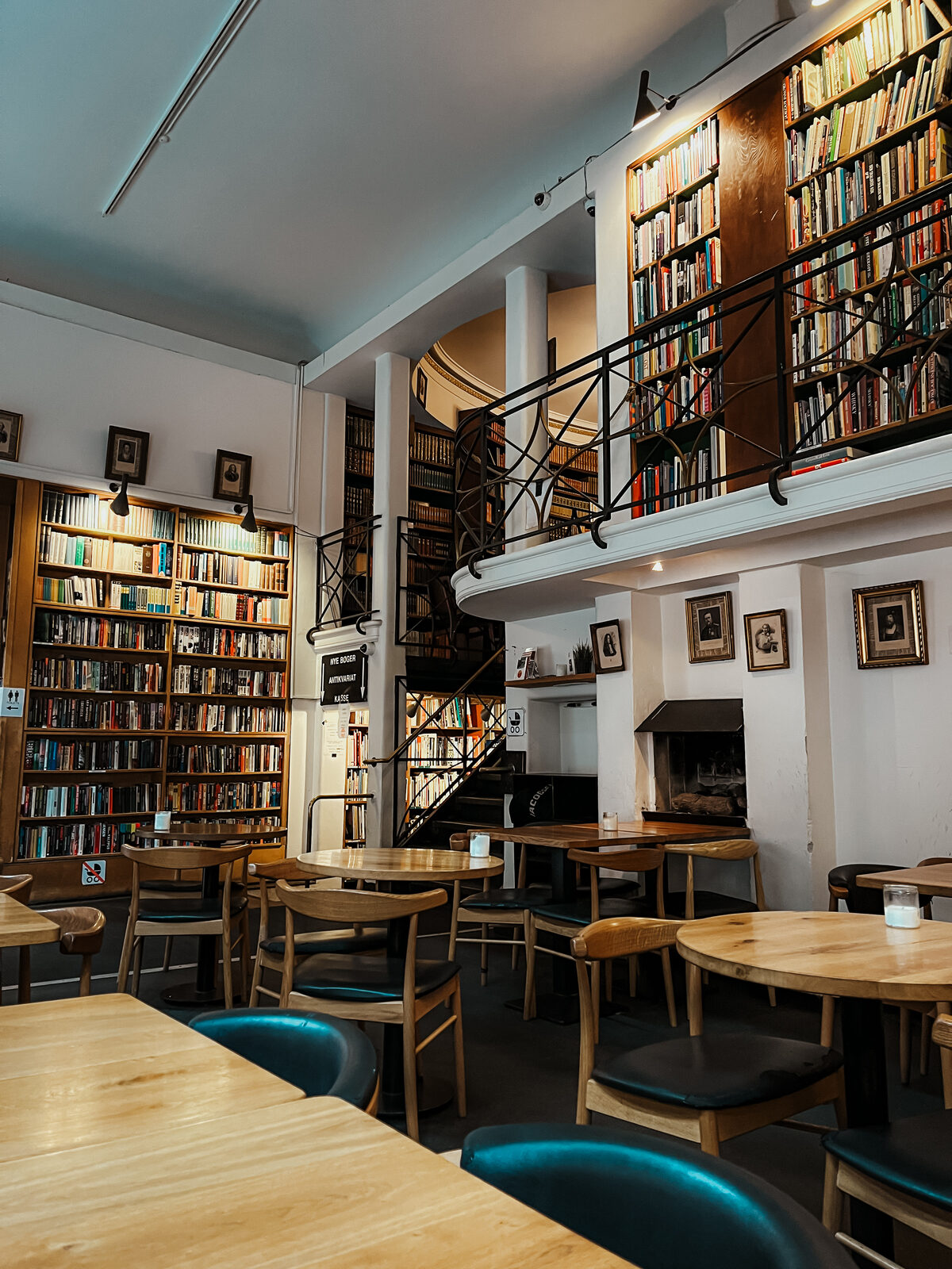 Paludan Bog & Café 2